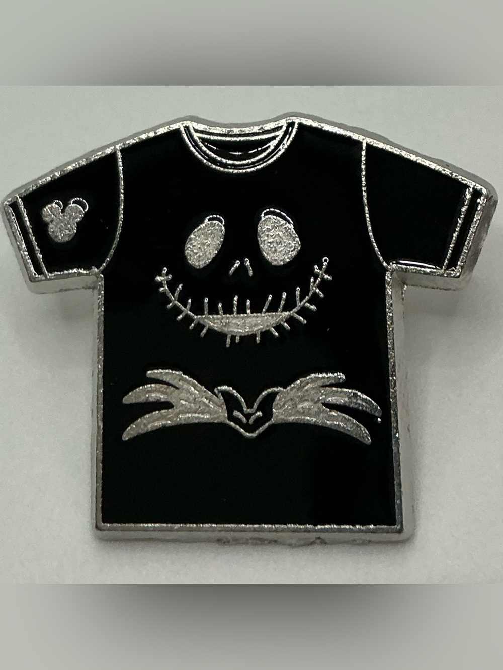 2011 DISNEY HIDDEN MICKEY T SHIRT JACK SKELLINGTON NIGHTMARE BEFORE CHRISTMAS
